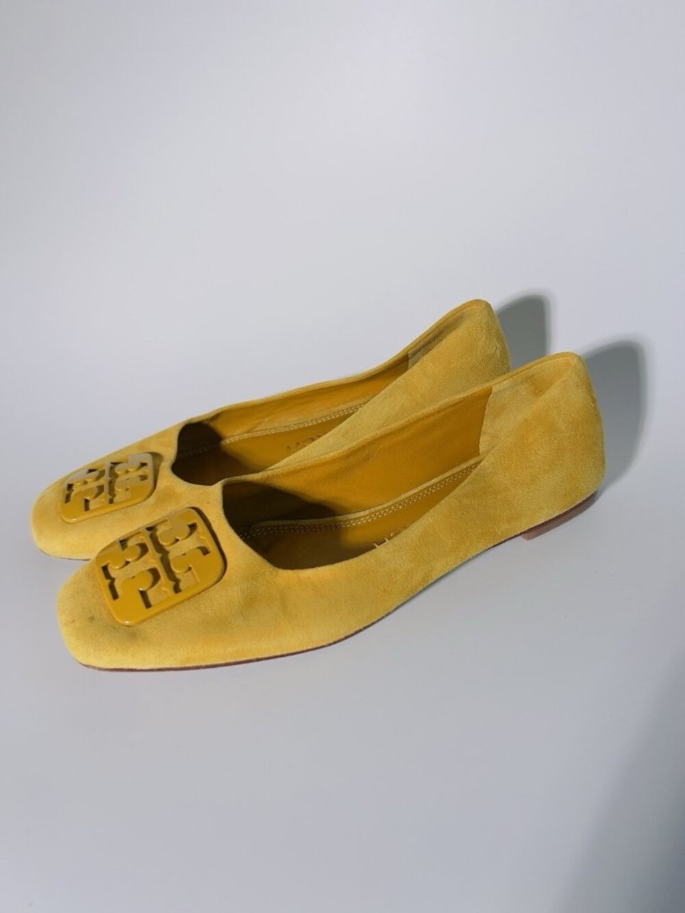 Tory Burch Georgina Suede Ballet Flats Yellow Mustard Size 6.5 M - Picture 8 of 12